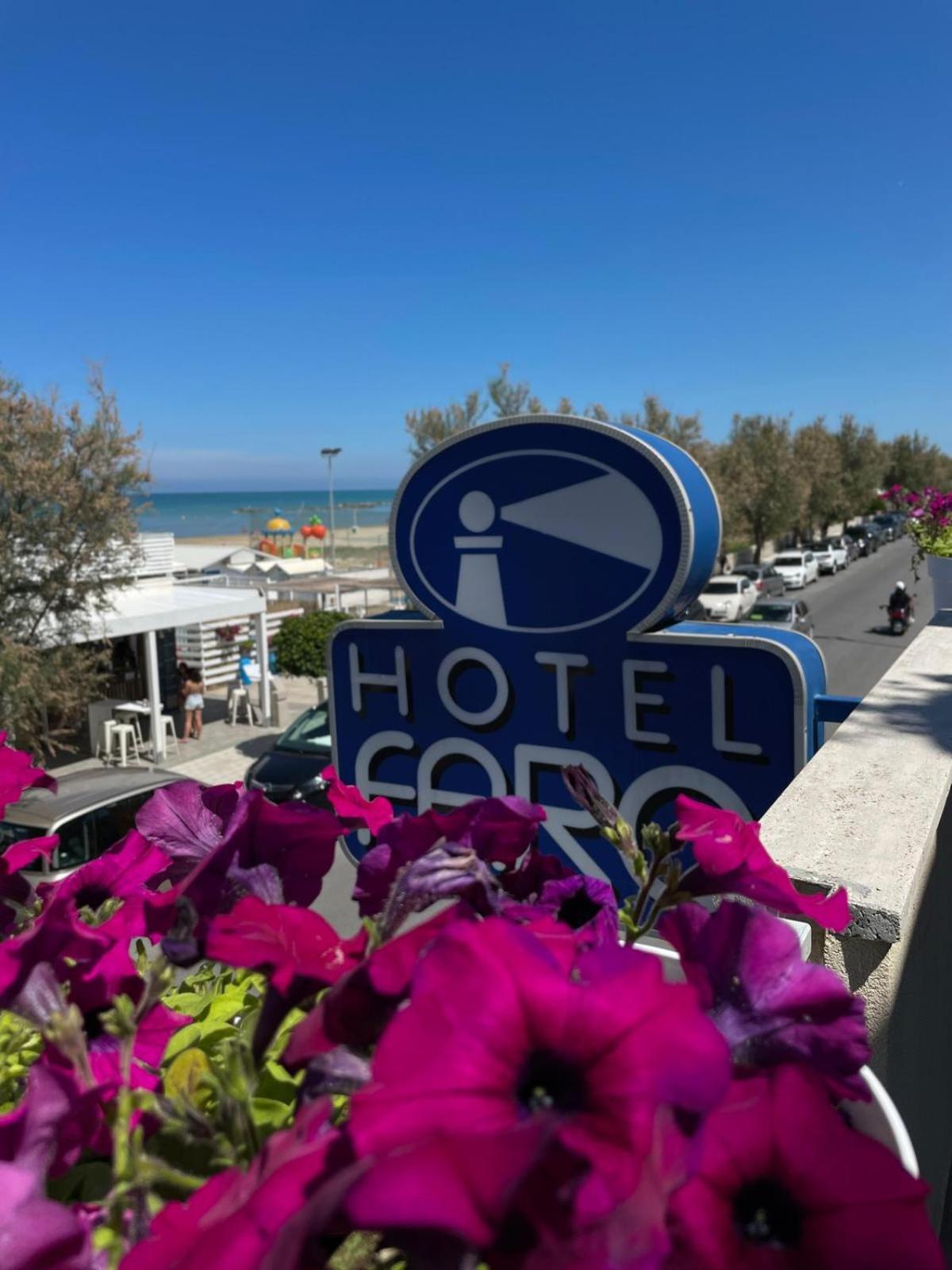 Hotel Il Faro Senigallia Exterior foto